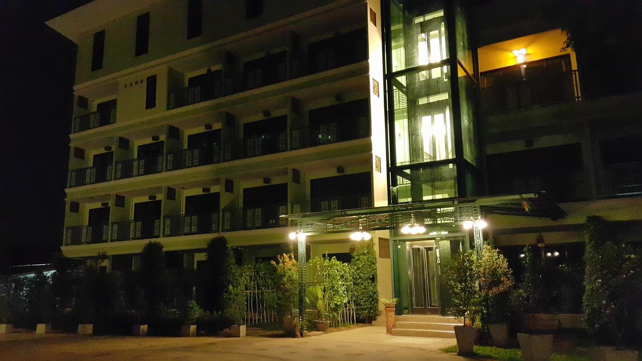 Garden Corner Resort & Hotel Phitsanulok Exterior foto