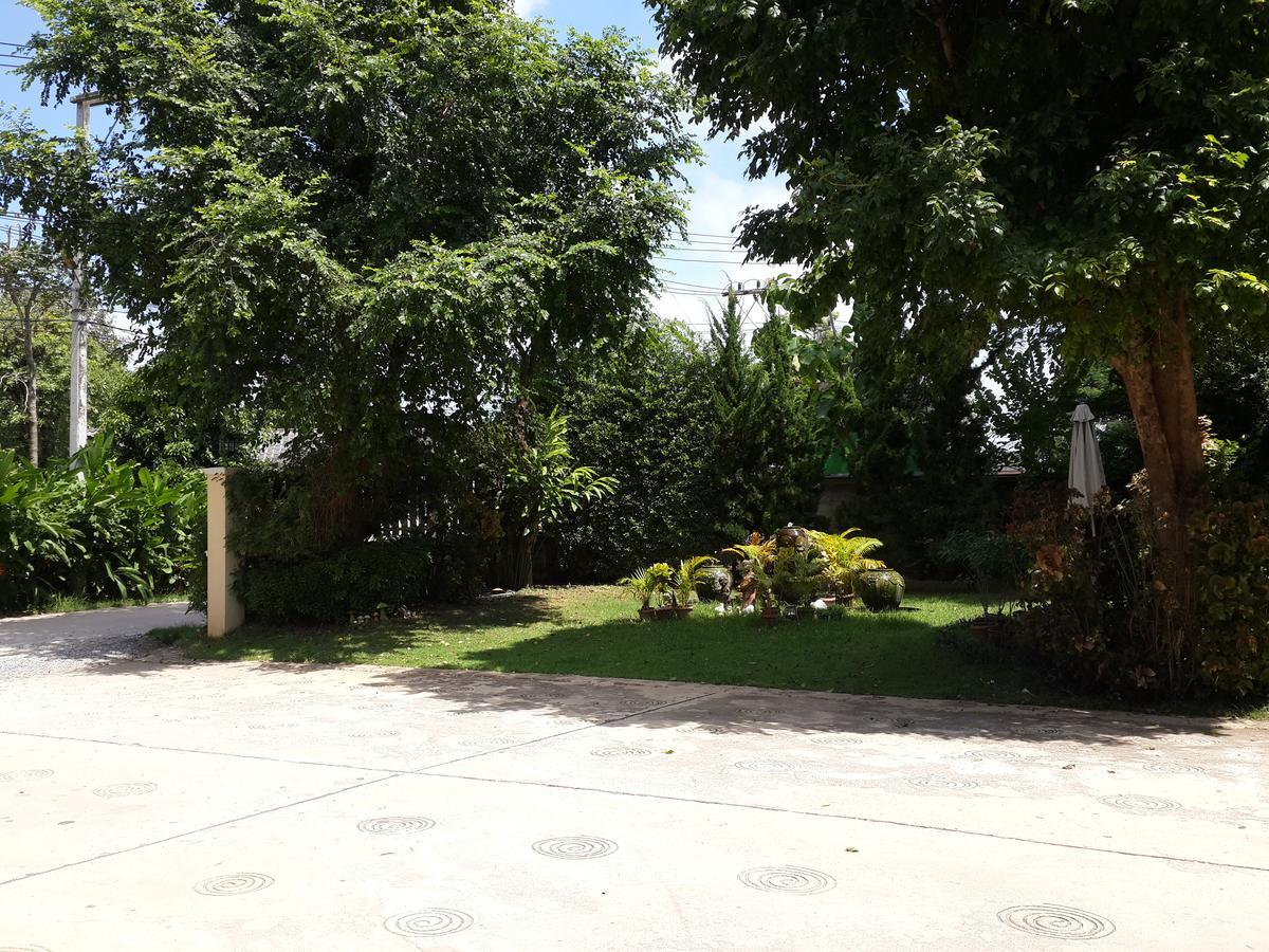 Garden Corner Resort & Hotel Phitsanulok Exterior foto